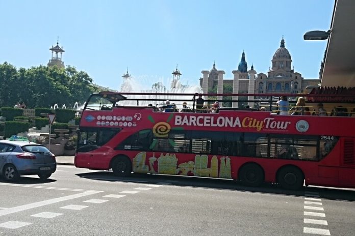 Hop-on hop-off vyhlídkový autobus v Barceloně